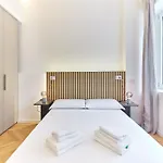 Duomo Imperial Suits - Modern And Comfortable Apartman