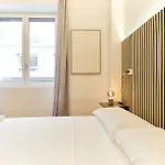 Duomo Imperial Suits - Modern And Comfortable Apartman *