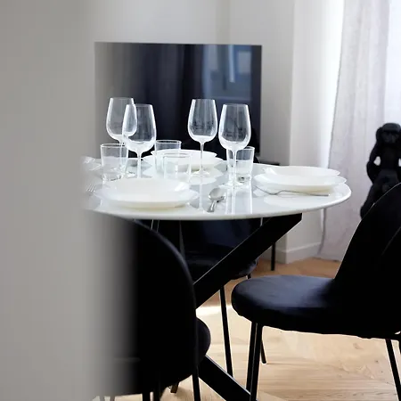 Duomo Imperial Suits - Modern And Comfortable * Milaan