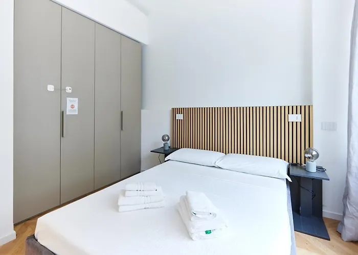Apartment Duomo Imperial Suits - Modern And Comfortable Milan