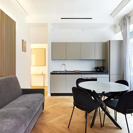 Duomo Imperial Suits - Modern And Comfortable Appartement *